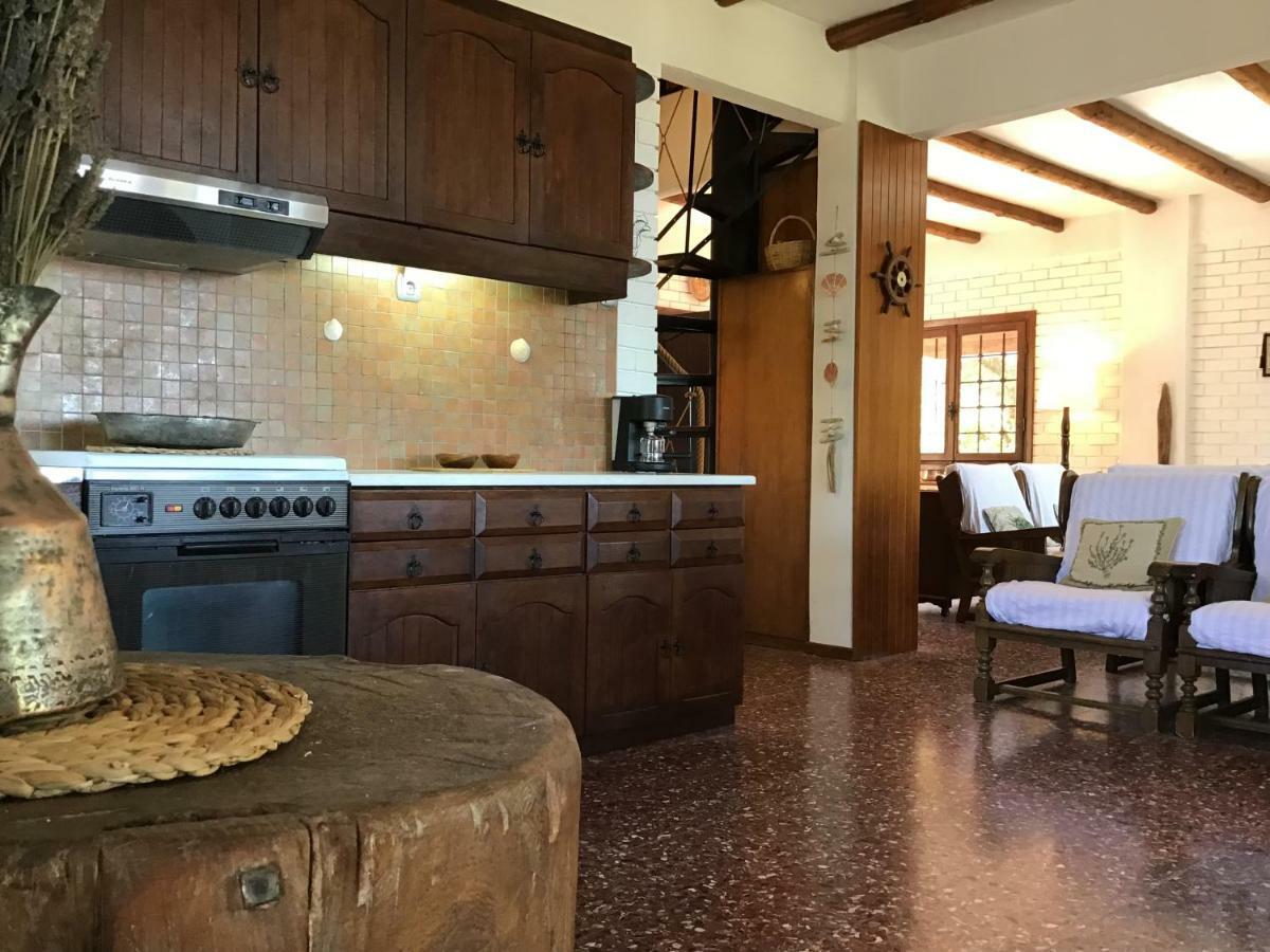 Wild Oaks Cottage Kriopigi Bagian luar foto