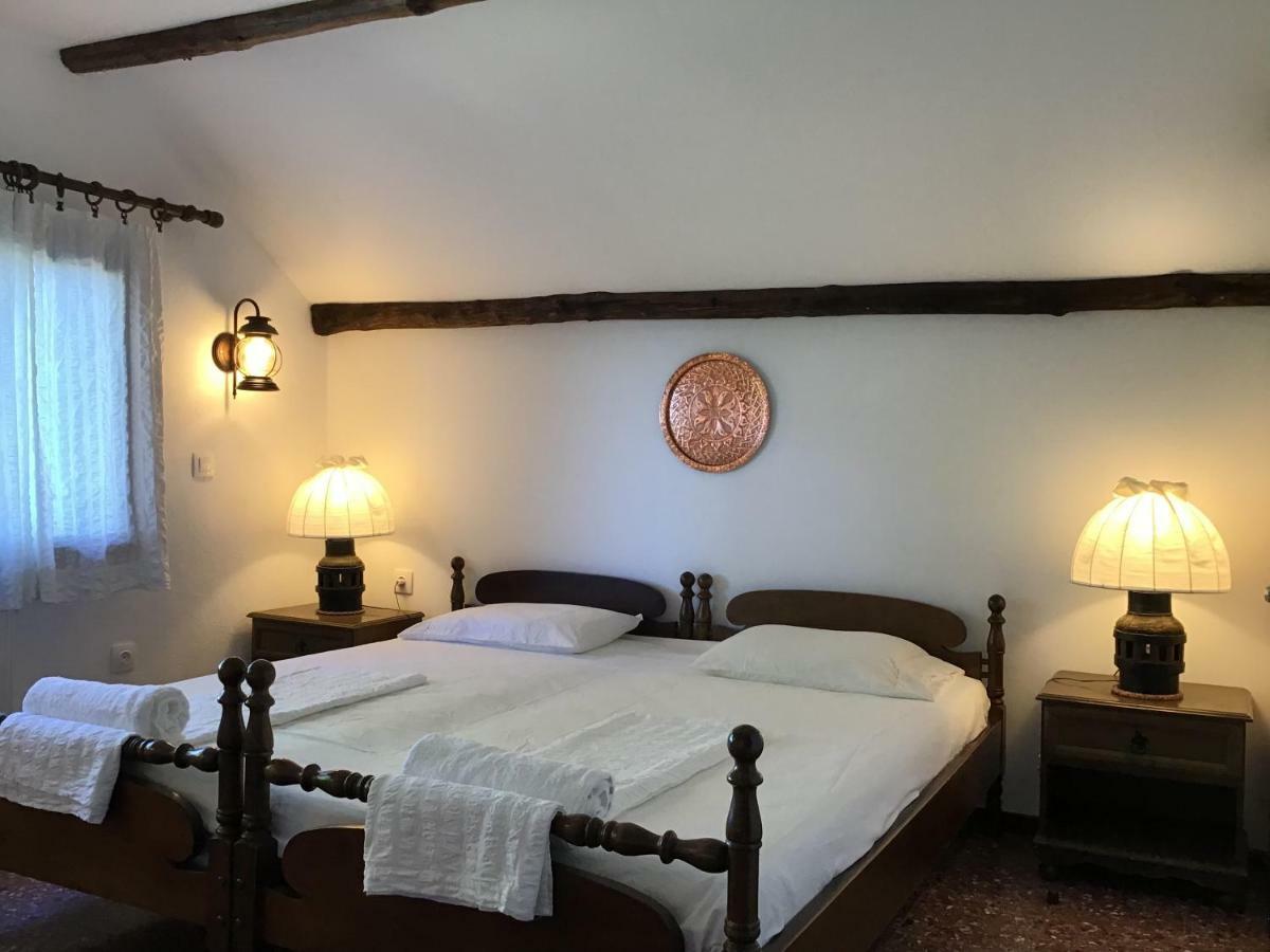 Wild Oaks Cottage Kriopigi Bagian luar foto